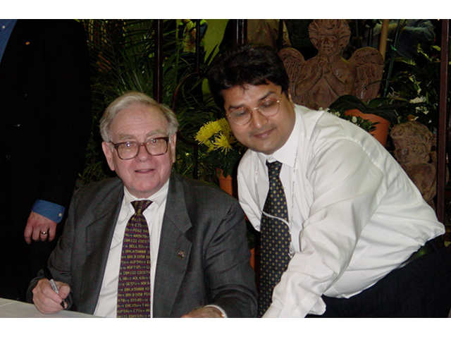 Warren Buffet and Raamdeo Agarwal